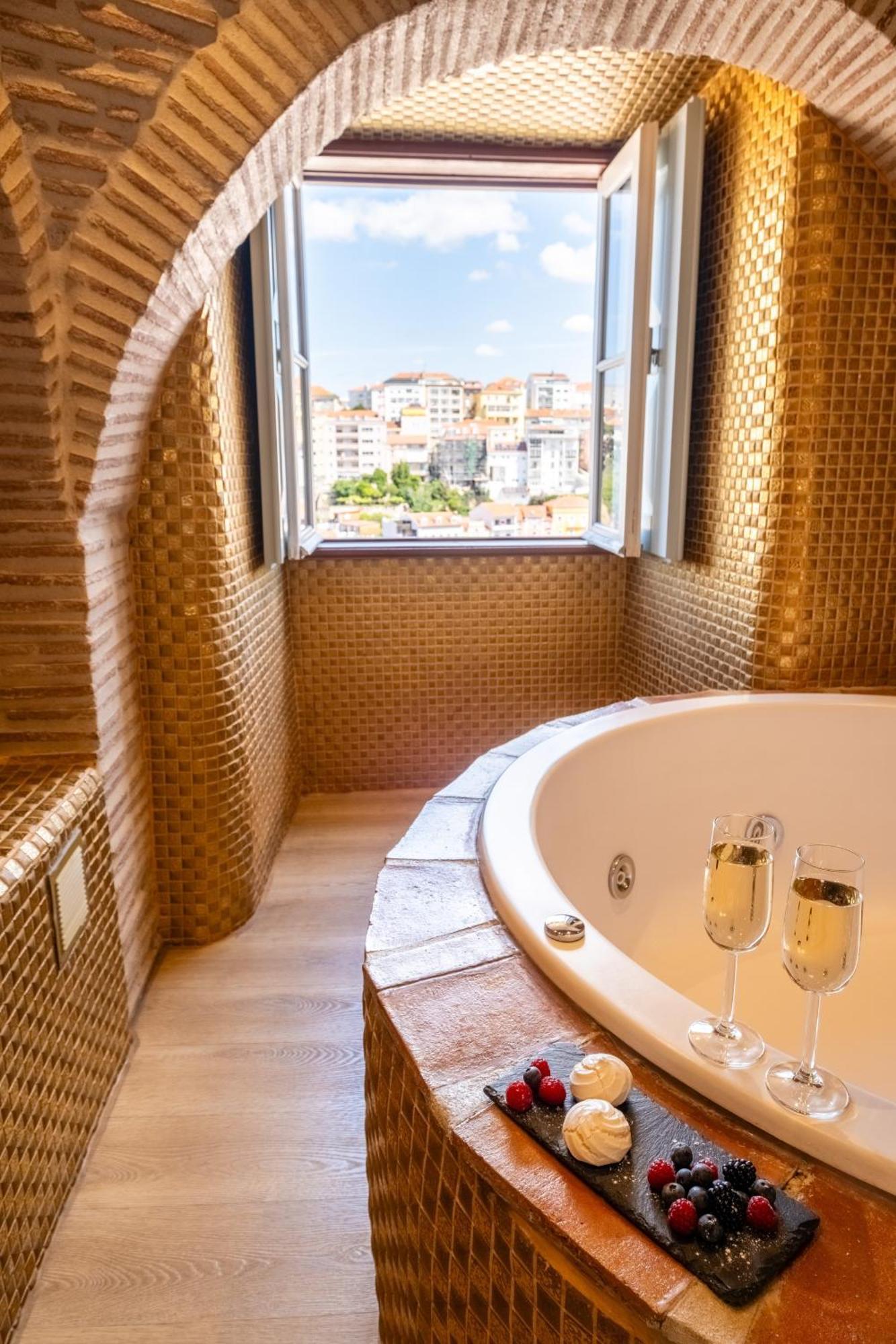 Solar Antigo Luxury Coimbra Hotel Bagian luar foto